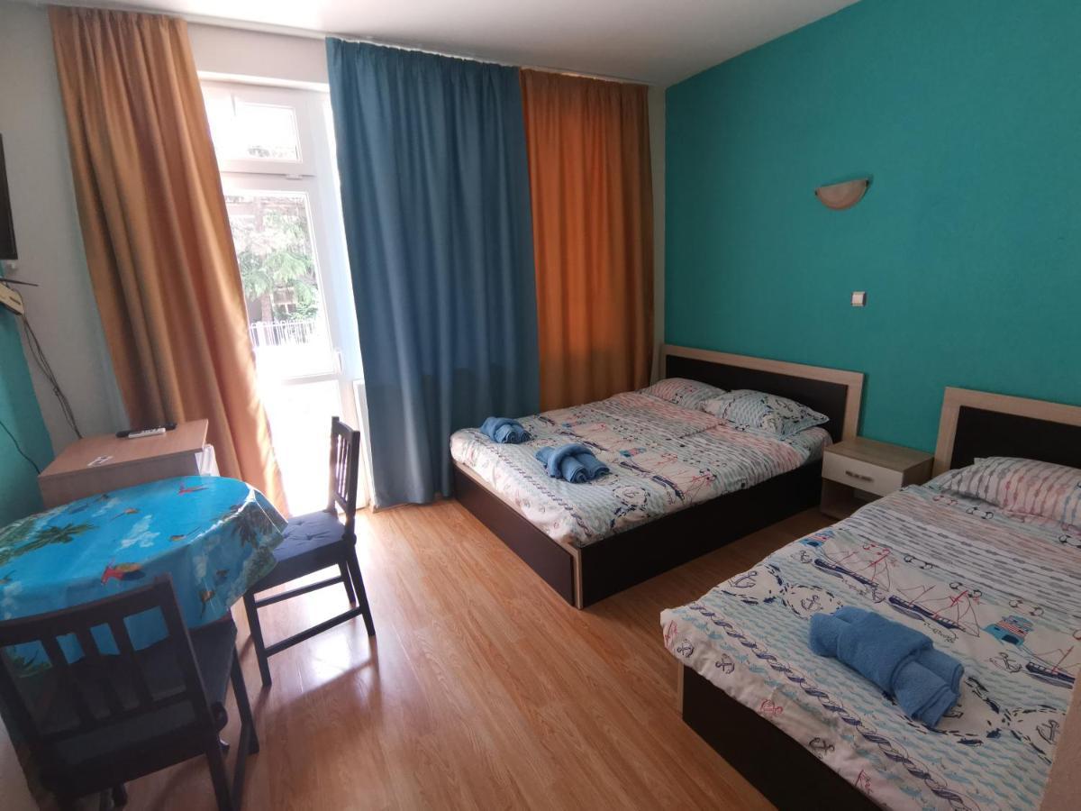 Kazlarov Guest House كيتن المظهر الخارجي الصورة