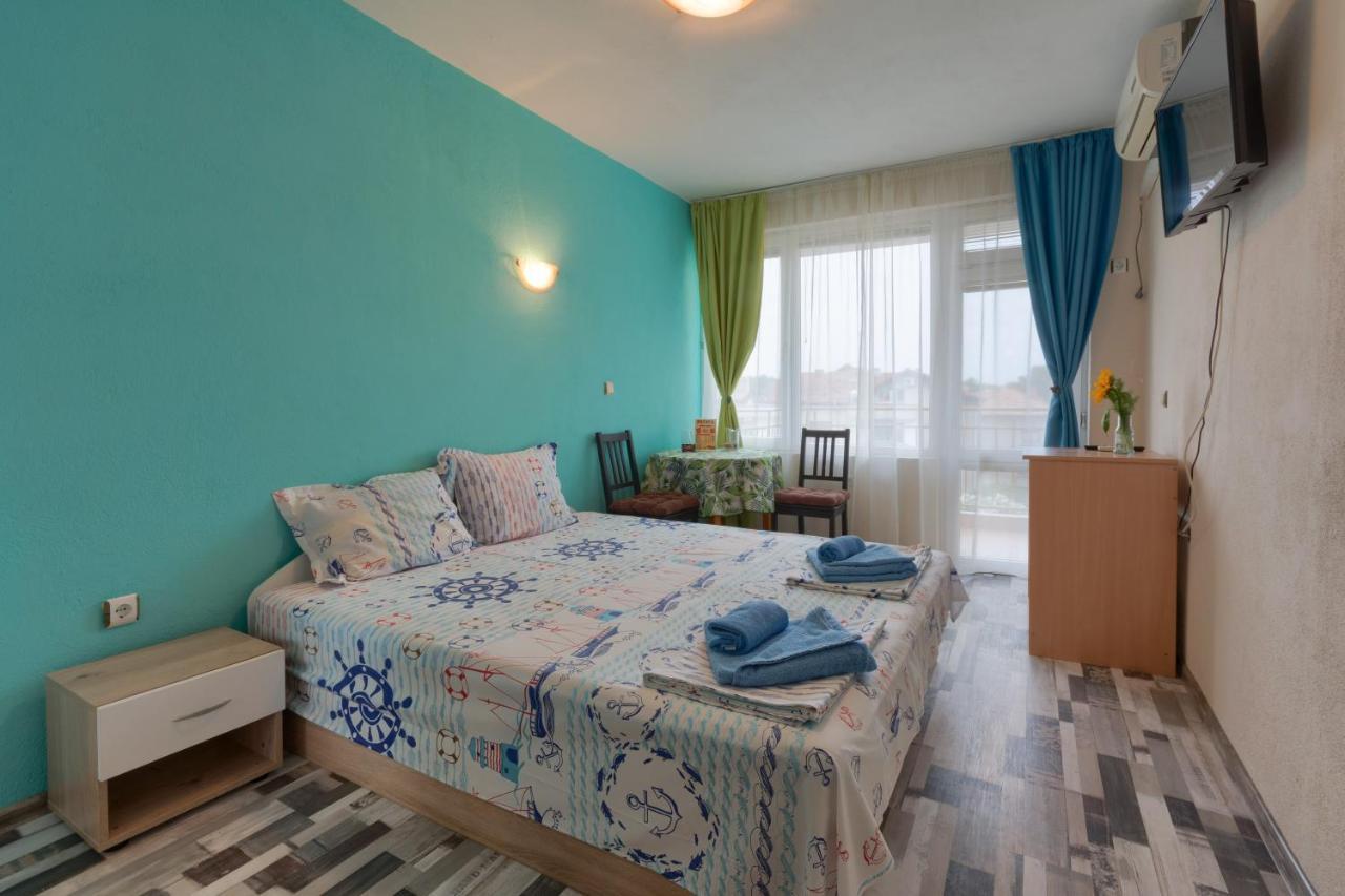 Kazlarov Guest House كيتن المظهر الخارجي الصورة