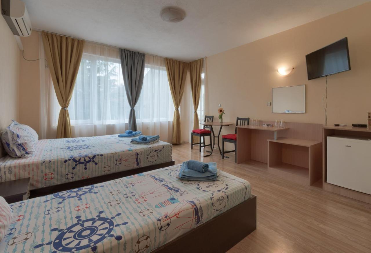 Kazlarov Guest House كيتن المظهر الخارجي الصورة