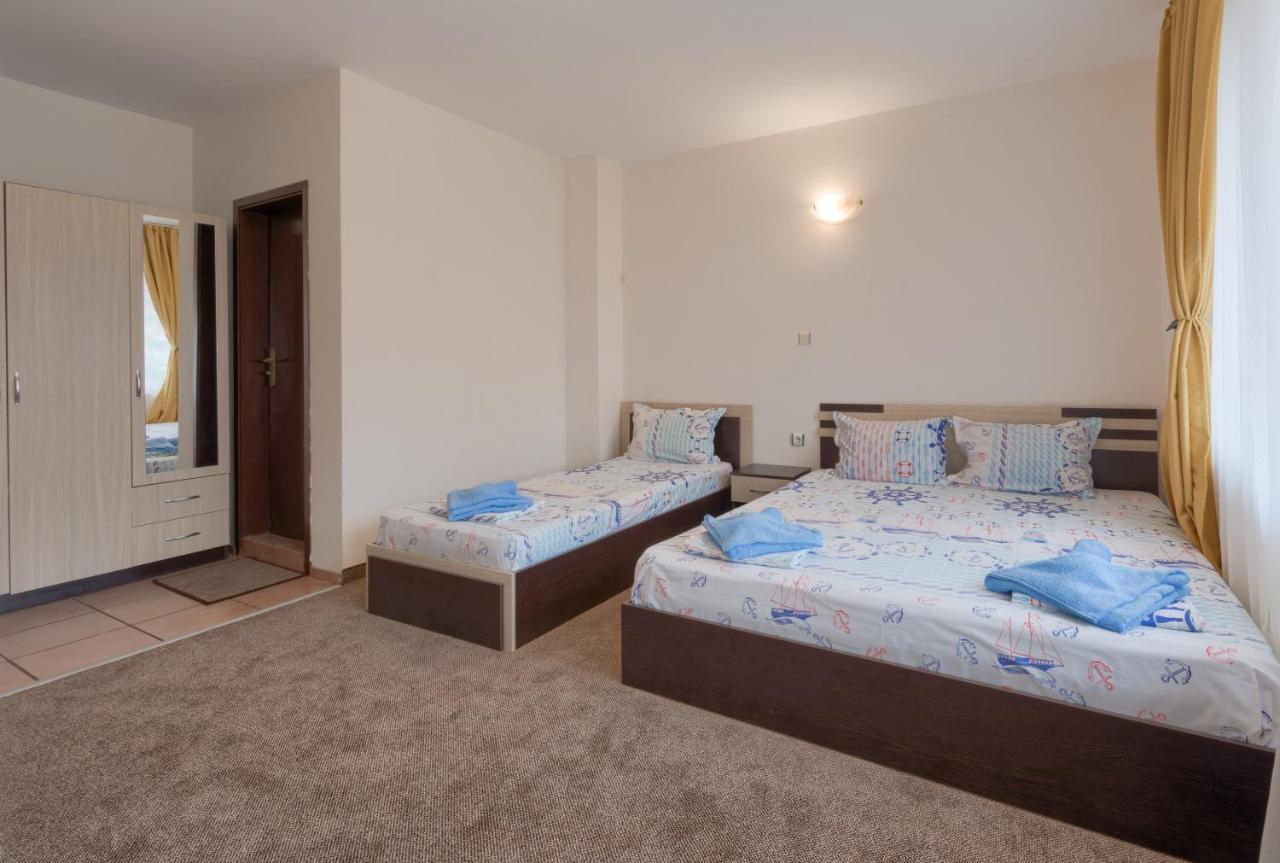 Kazlarov Guest House كيتن المظهر الخارجي الصورة