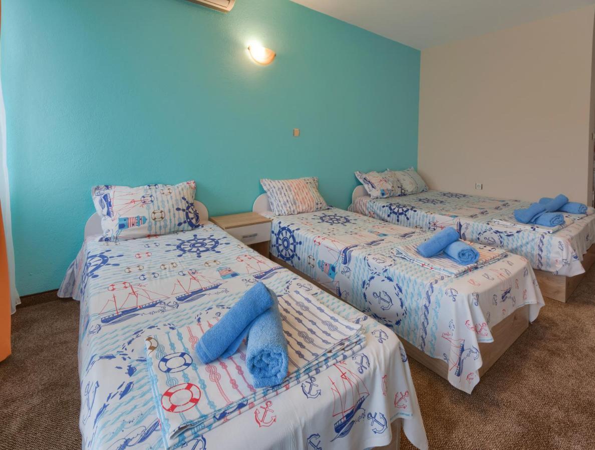 Kazlarov Guest House كيتن المظهر الخارجي الصورة