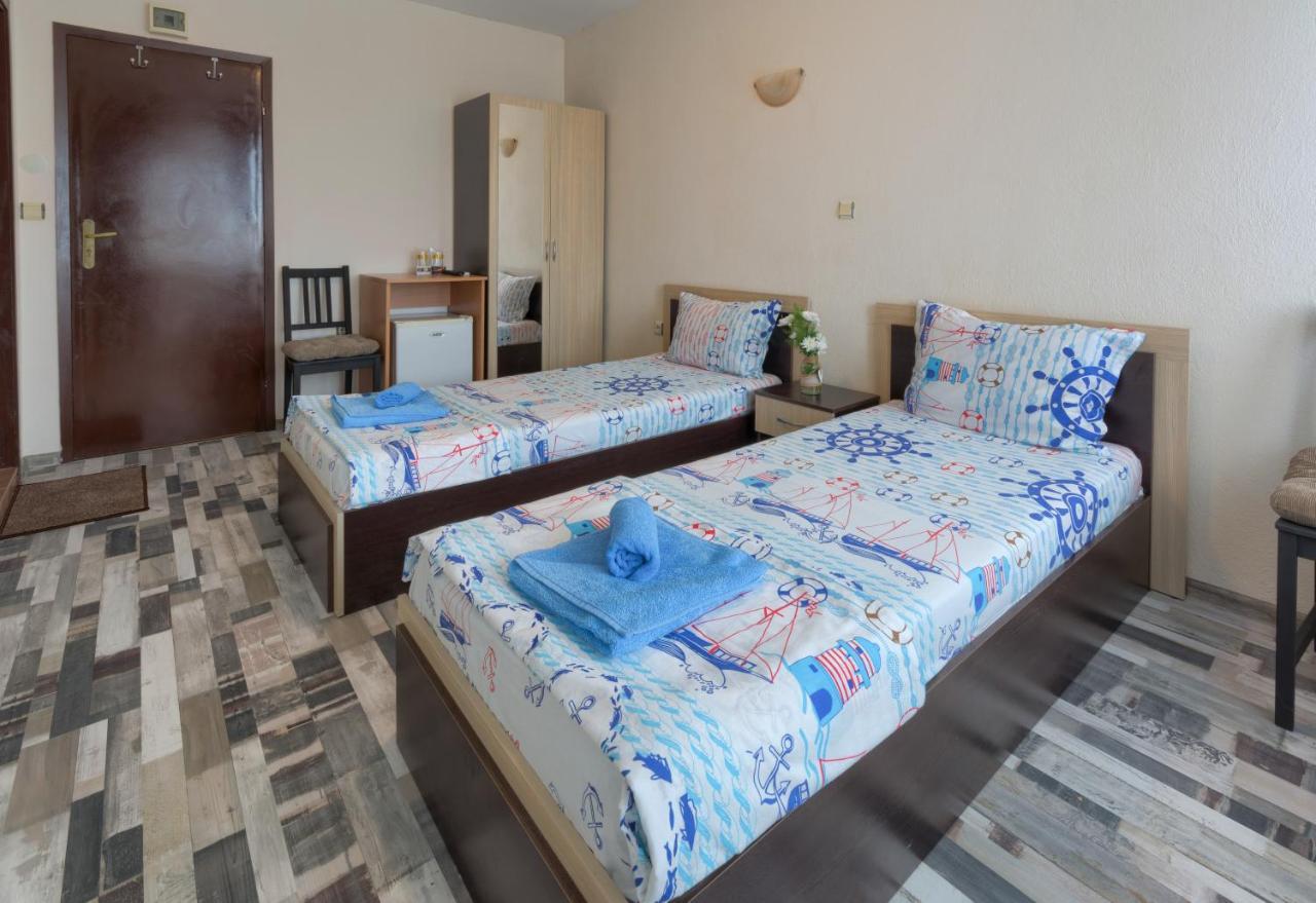 Kazlarov Guest House كيتن المظهر الخارجي الصورة