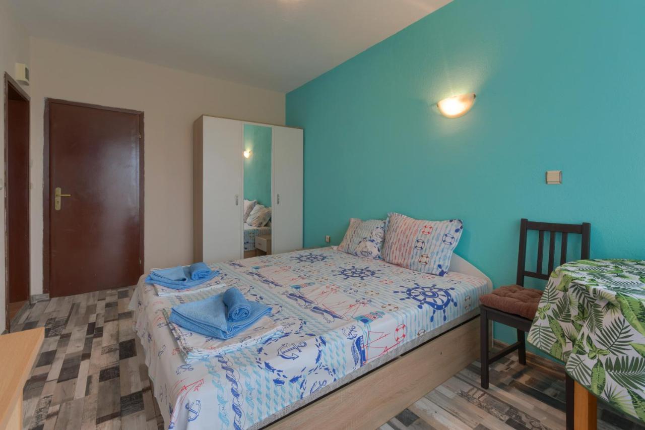 Kazlarov Guest House كيتن المظهر الخارجي الصورة