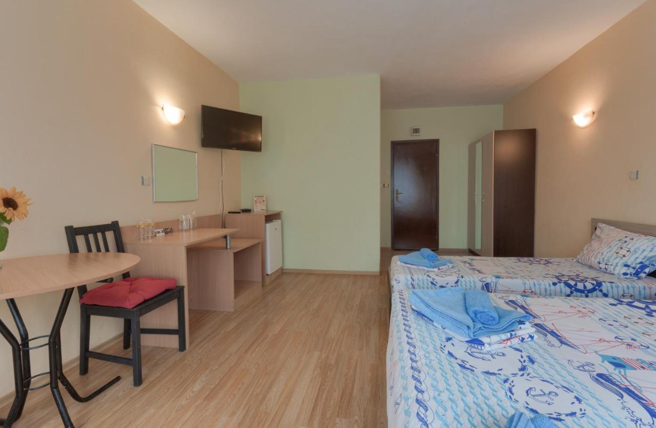 Kazlarov Guest House كيتن المظهر الخارجي الصورة