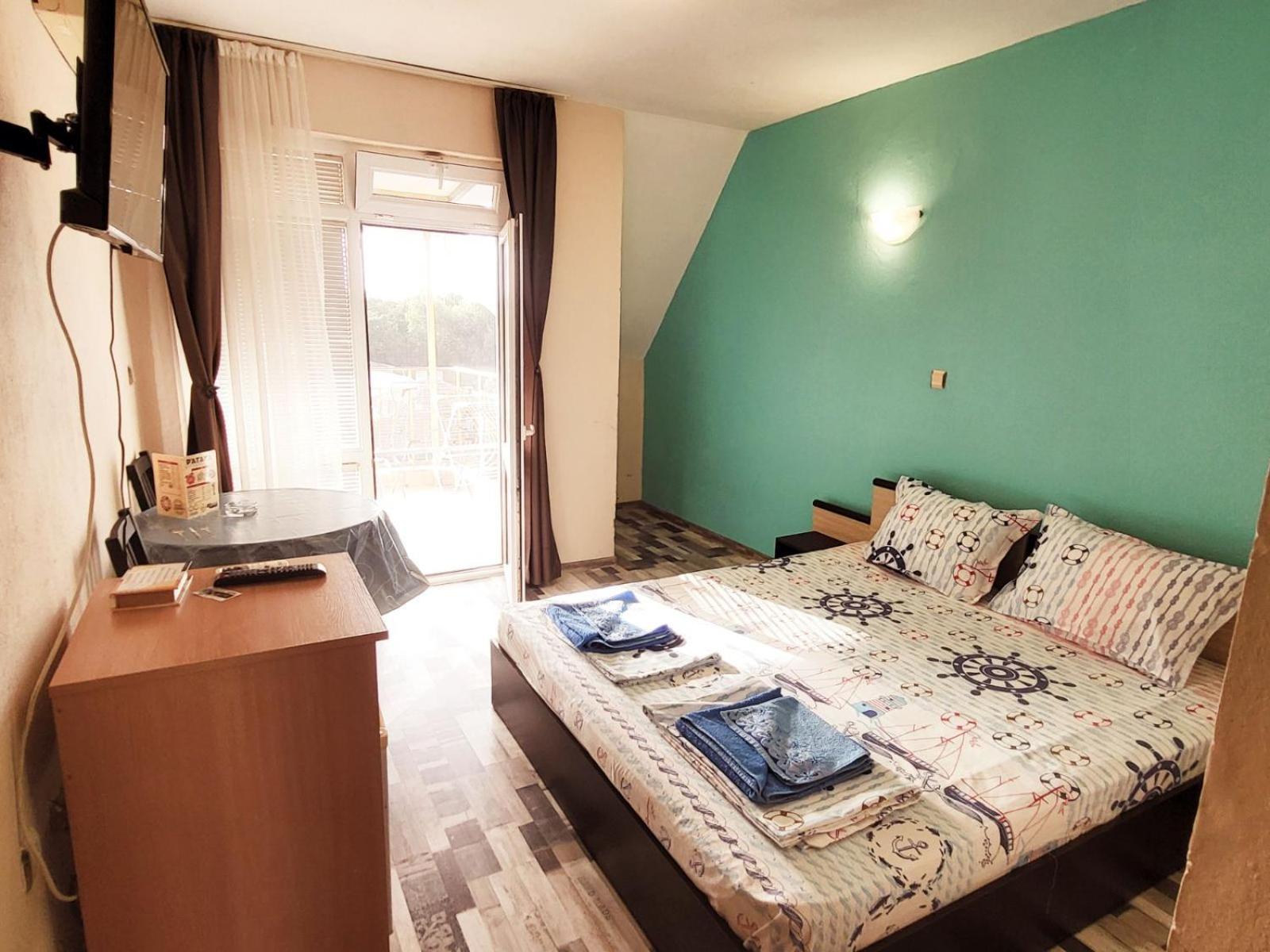 Kazlarov Guest House كيتن المظهر الخارجي الصورة