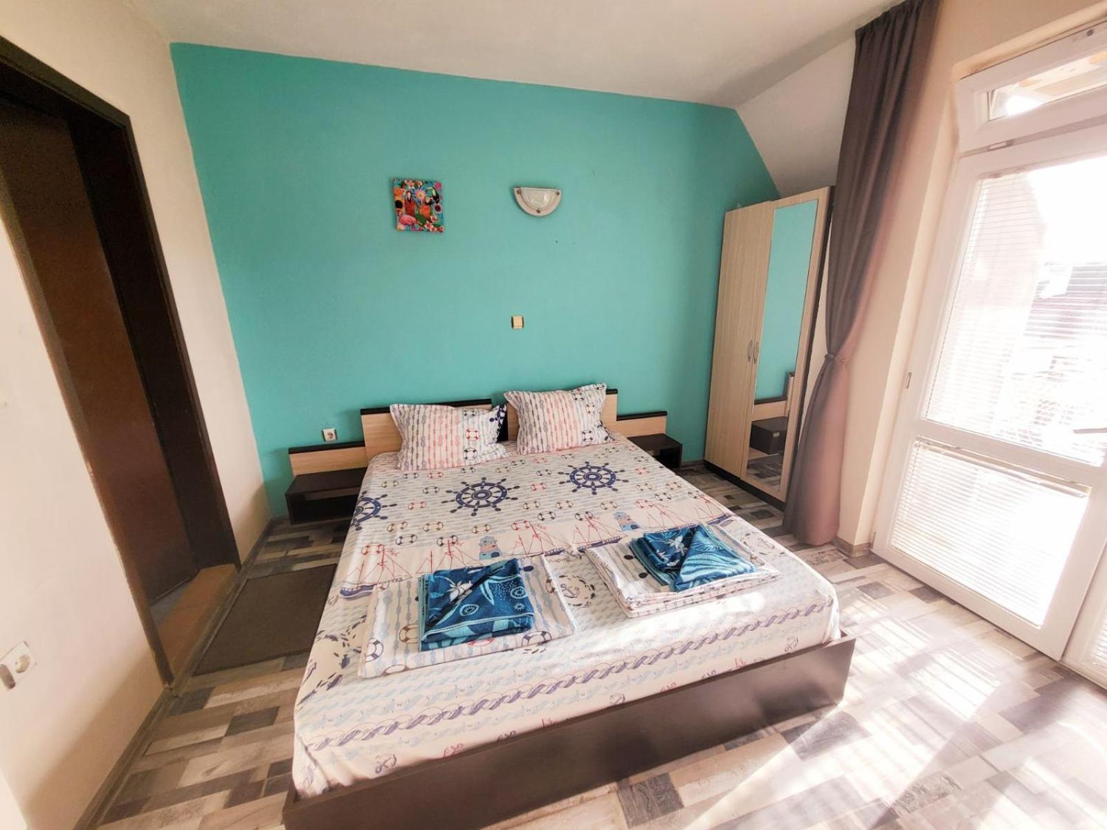 Kazlarov Guest House كيتن المظهر الخارجي الصورة