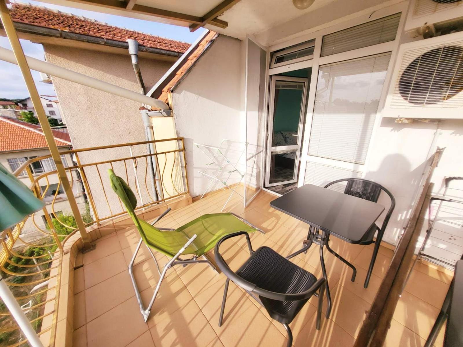 Kazlarov Guest House كيتن المظهر الخارجي الصورة