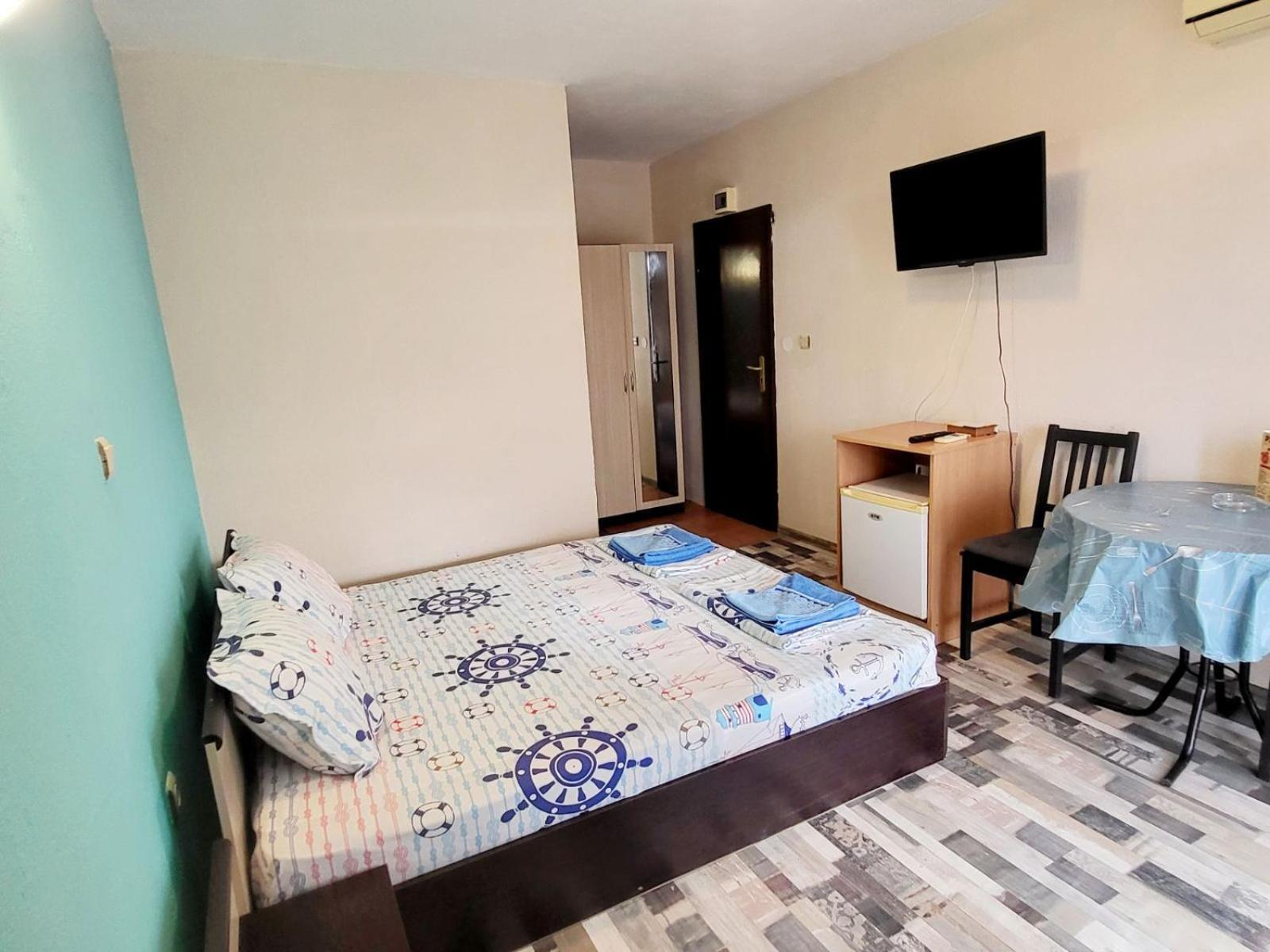 Kazlarov Guest House كيتن المظهر الخارجي الصورة